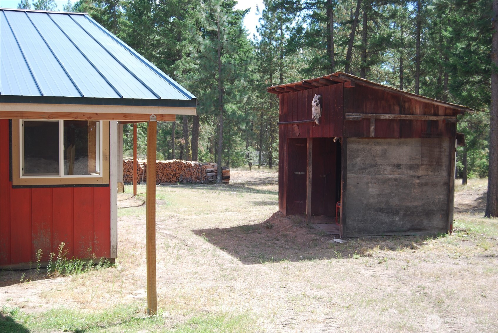 31 Summit Lake Rd , Tonasket, WA 98855