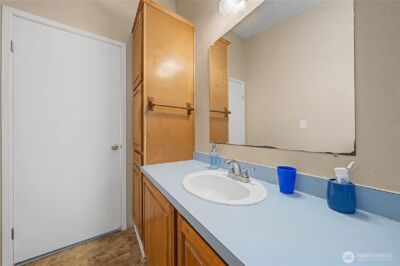 7581 Rainier NE, Moses Lake, WA 98837 - Photo 15