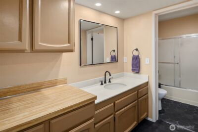 11510 NE 128th Street #8, Kirkland, WA 98034 - Photo 11