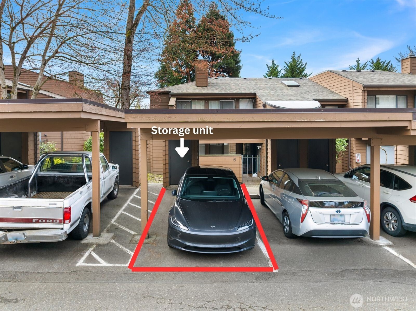 11510 NE 128th Street #8, Kirkland, WA 98034