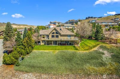 810 Briarwood Drive , East Wenatchee, WA 98802 - Photo 1