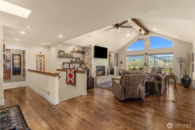 810 Briarwood Drive , East Wenatchee, WA 98802 - Photo 14