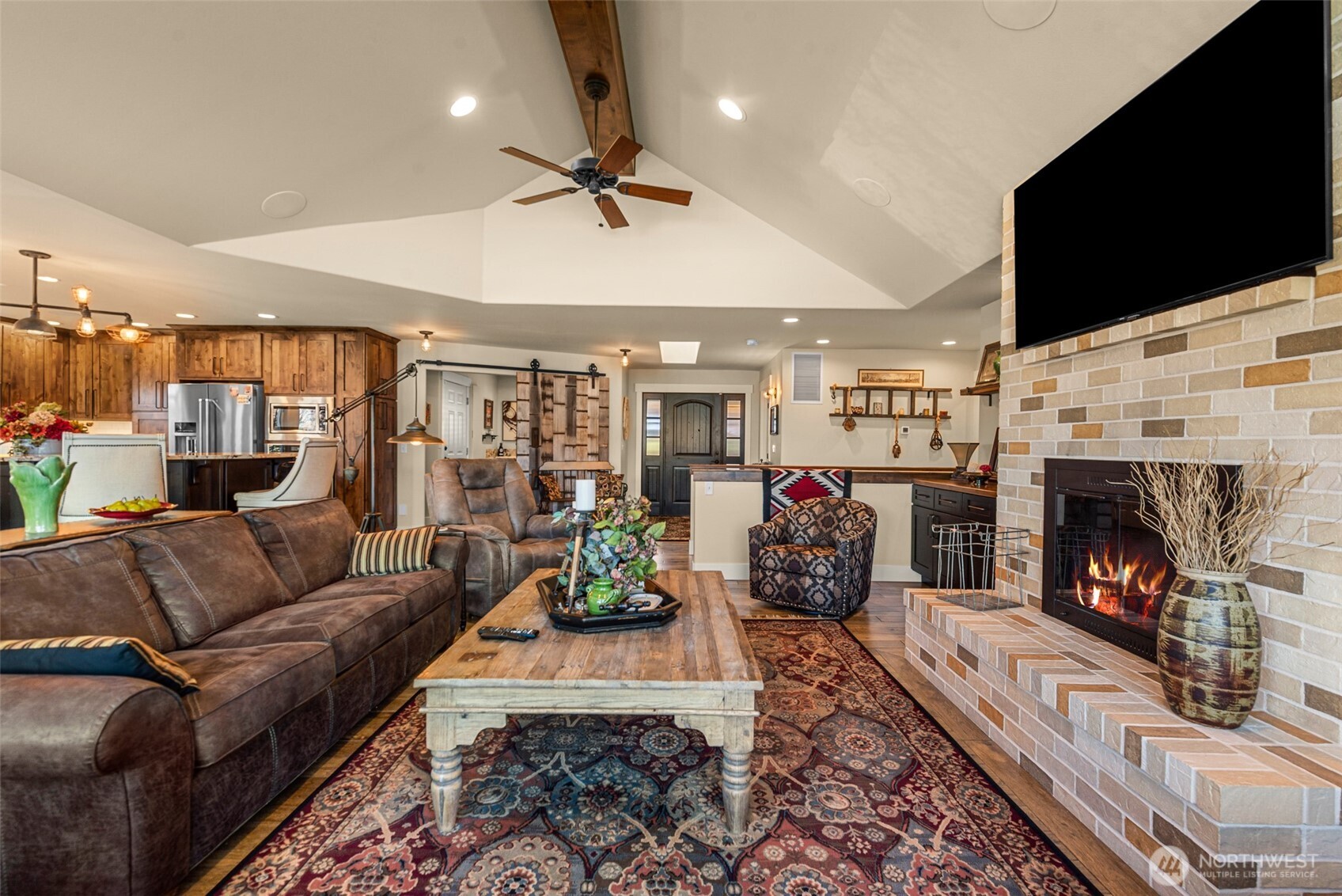 810 Briarwood Drive , East Wenatchee, WA 98802