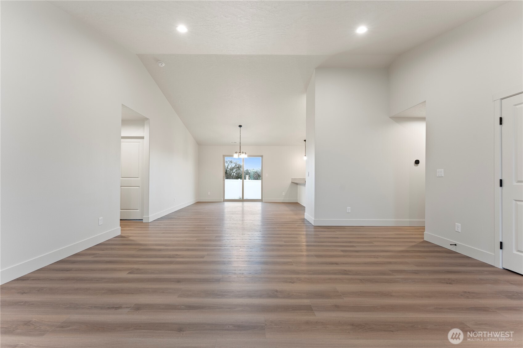 4215 W Sandy Court , Moses Lake, WA 98837