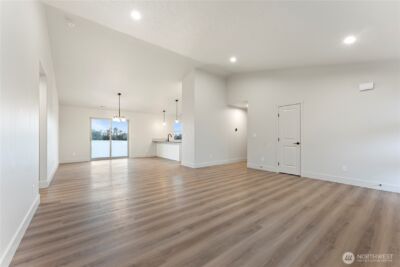 4215 W Sandy Court , Moses Lake, WA 98837 - Photo 6