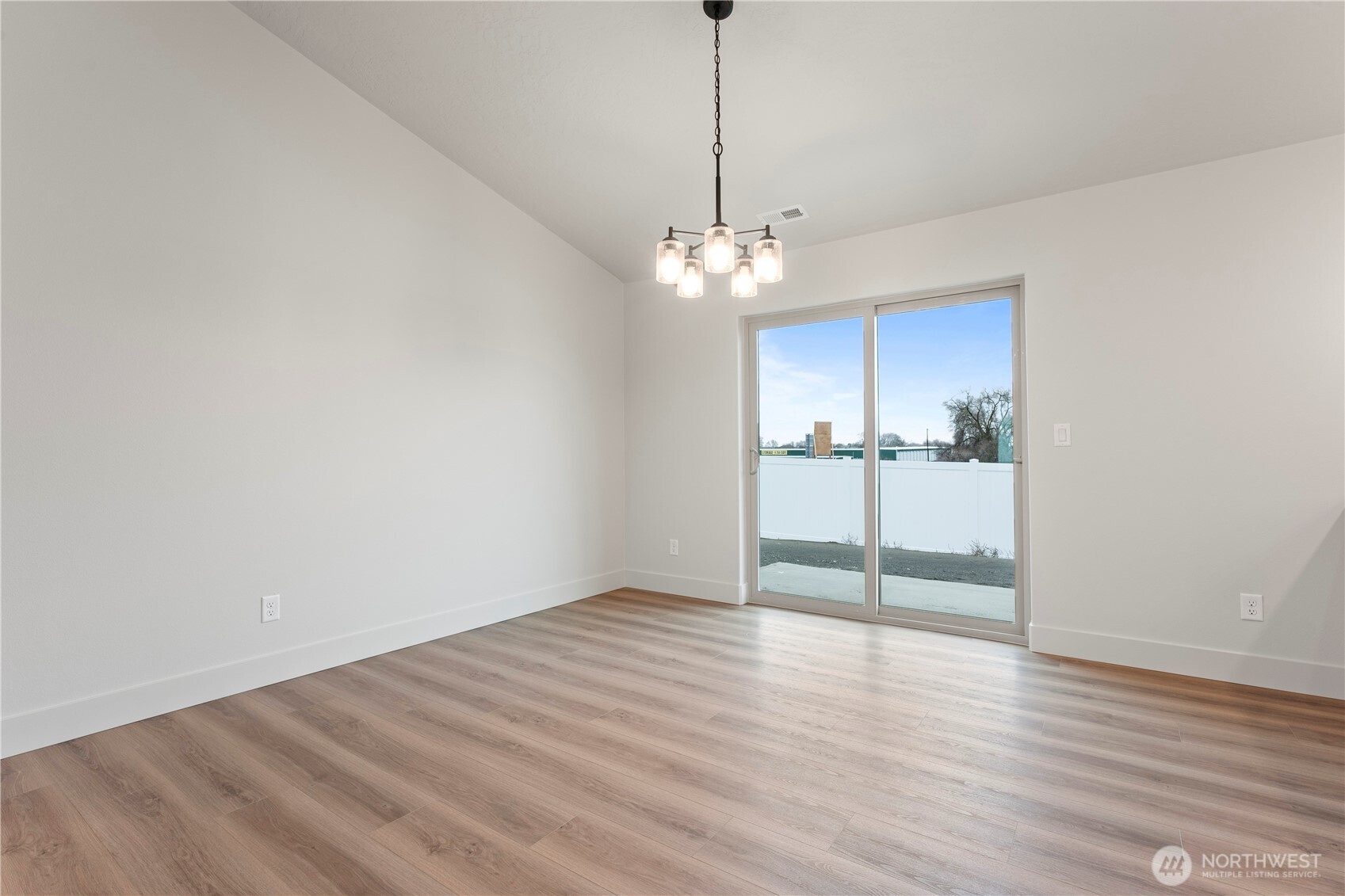 4215 W Sandy Court , Moses Lake, WA 98837