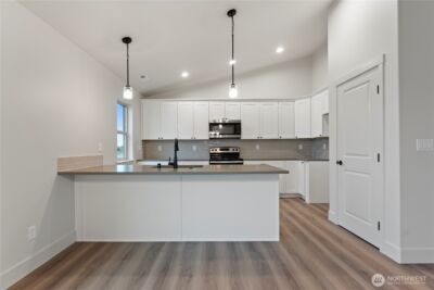 4215 W Sandy Court , Moses Lake, WA 98837 - Photo 9