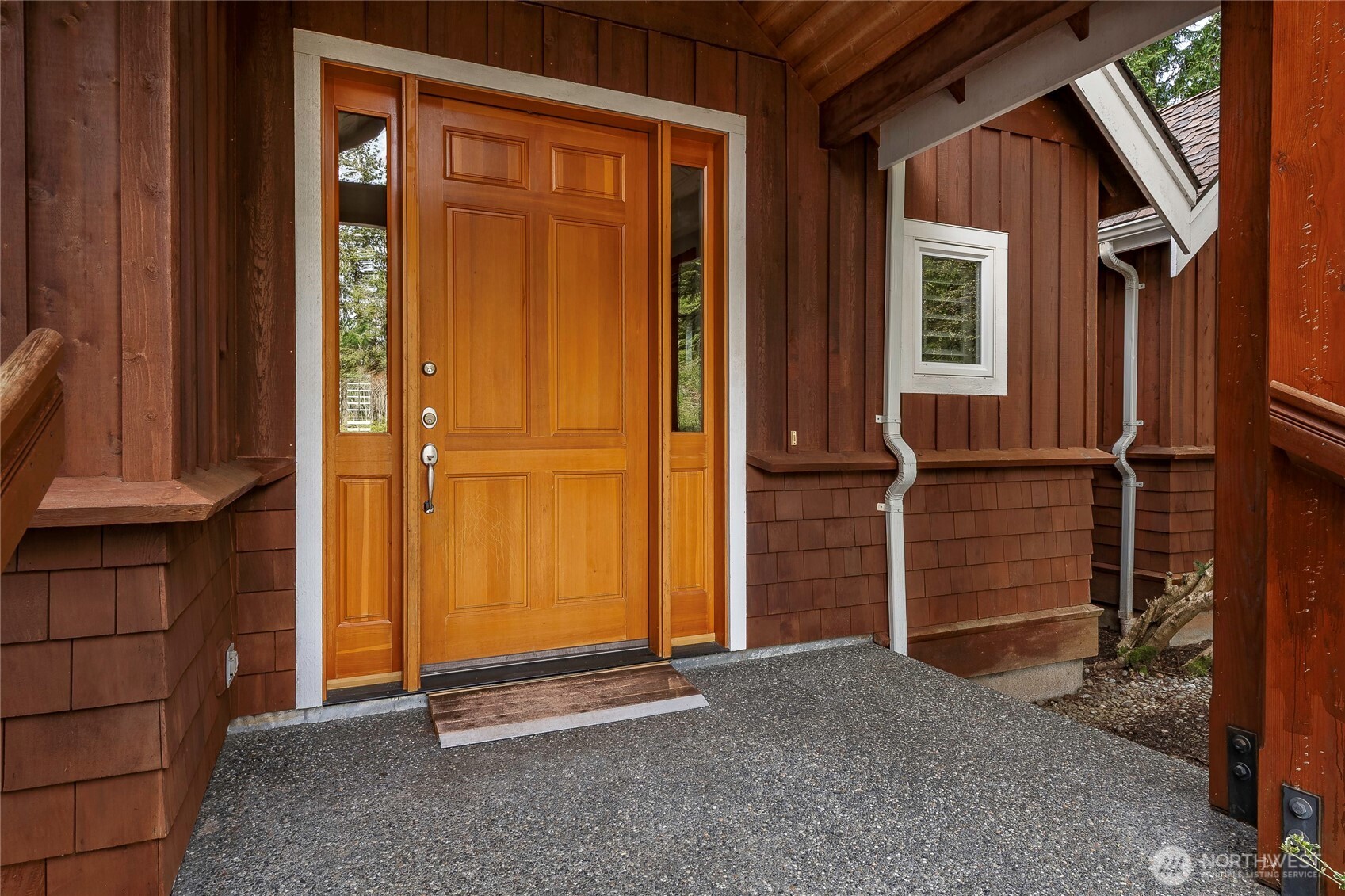 8606 Great Horned Owl Lane , Blaine, WA 98230