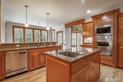 8606 Great Horned Owl Lane , Blaine, WA 98230 - Photo 16