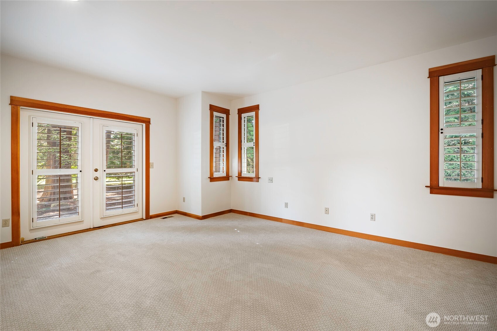 8606 Great Horned Owl Lane , Blaine, WA 98230