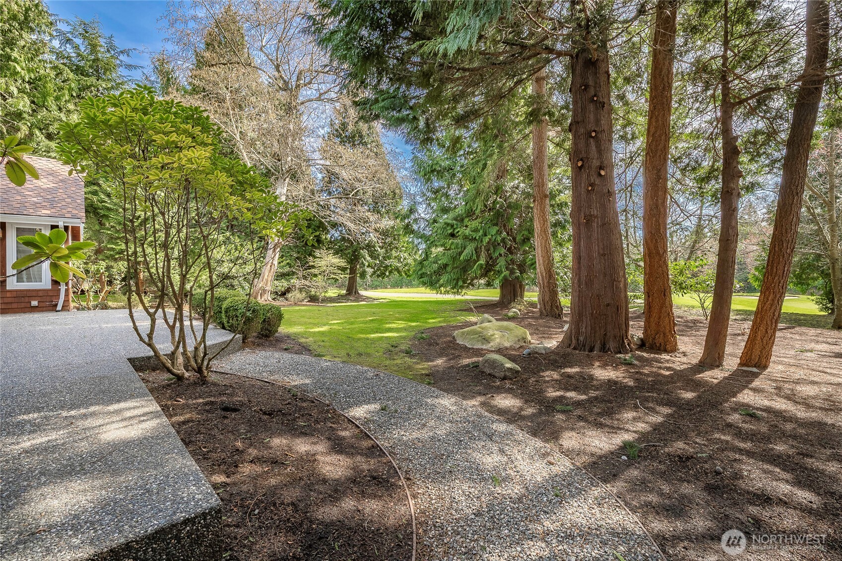 8606 Great Horned Owl Lane , Blaine, WA 98230