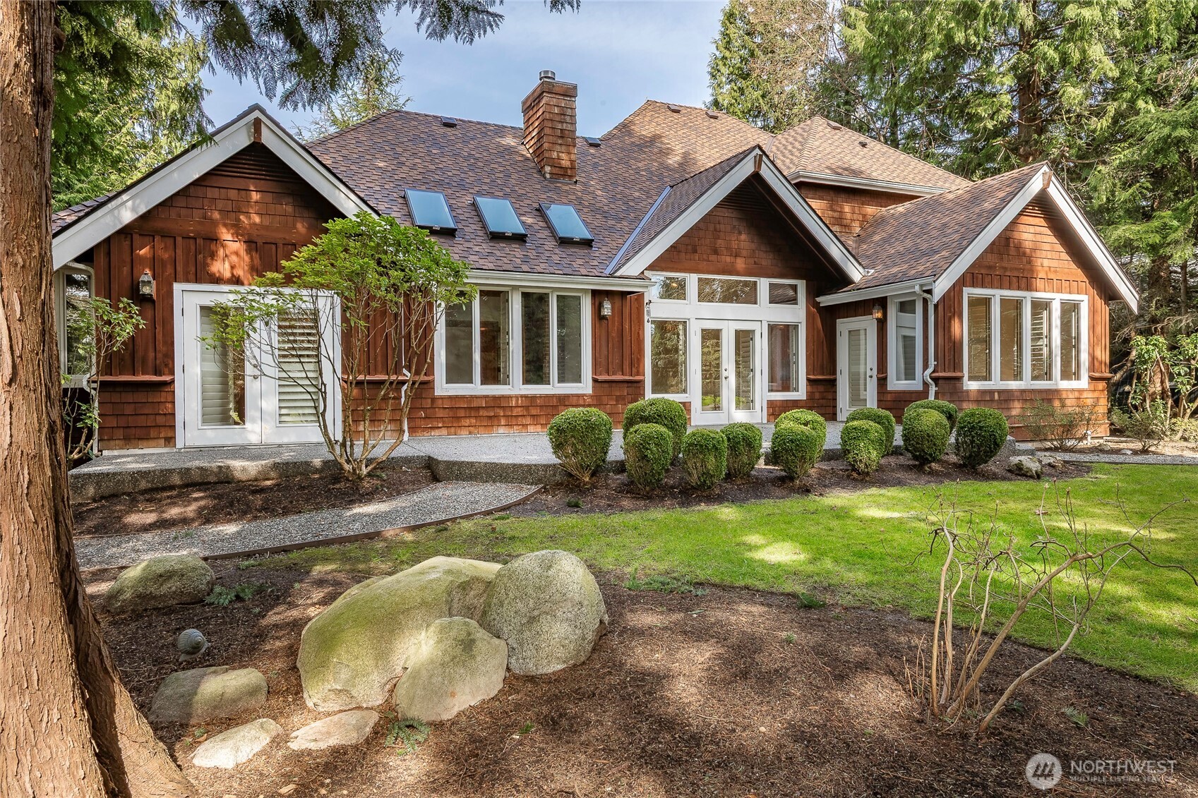 8606 Great Horned Owl Lane , Blaine, WA 98230