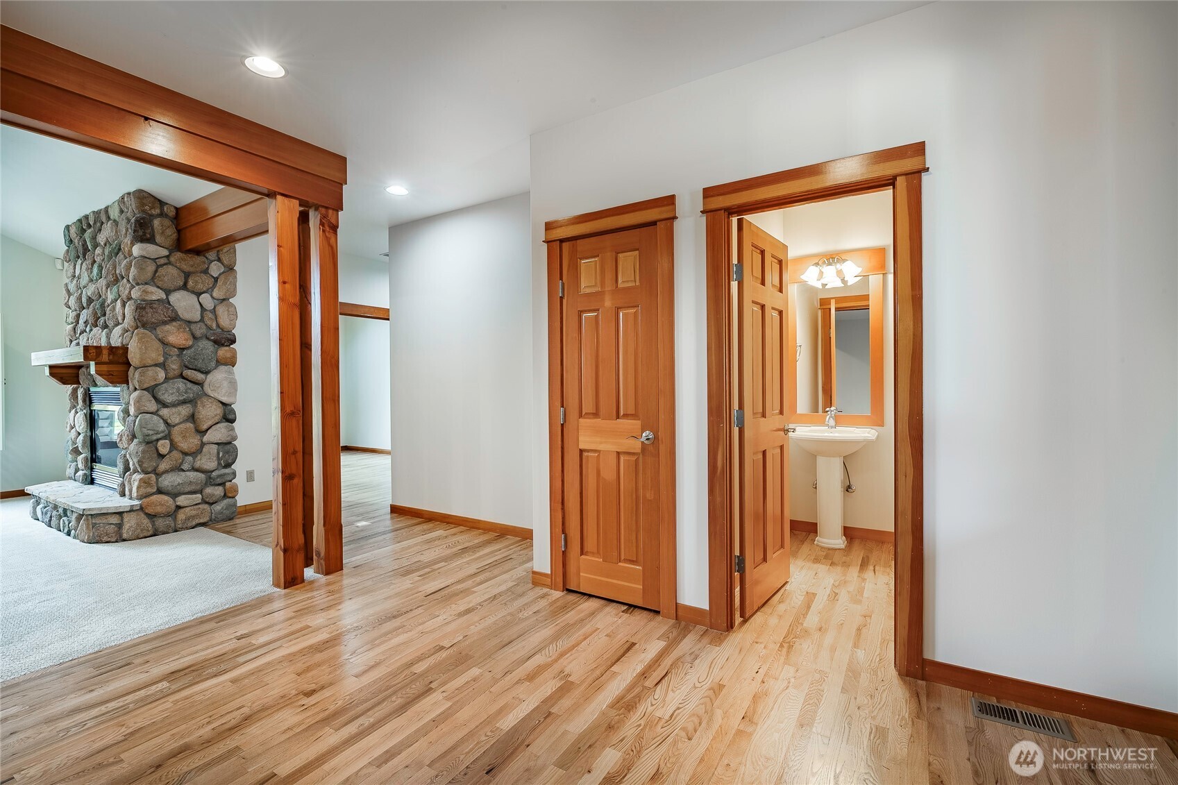 8606 Great Horned Owl Lane , Blaine, WA 98230