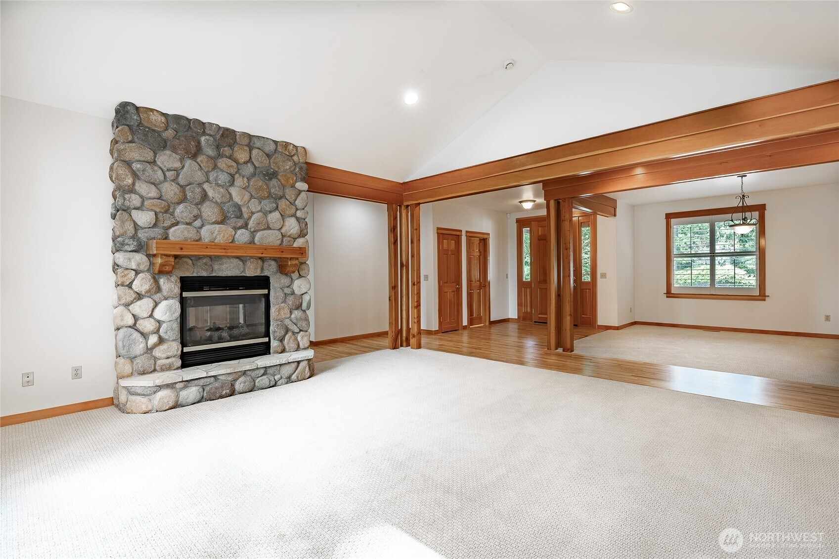 8606 Great Horned Owl Lane , Blaine, WA 98230