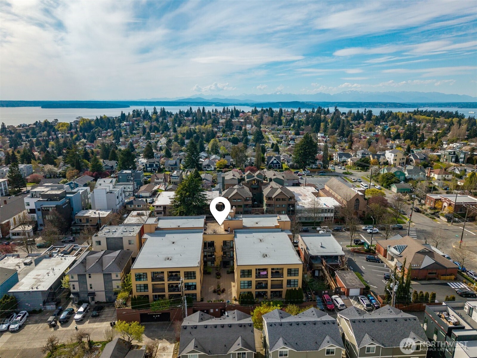 4116 California Avenue SW #401, Seattle, WA 98116