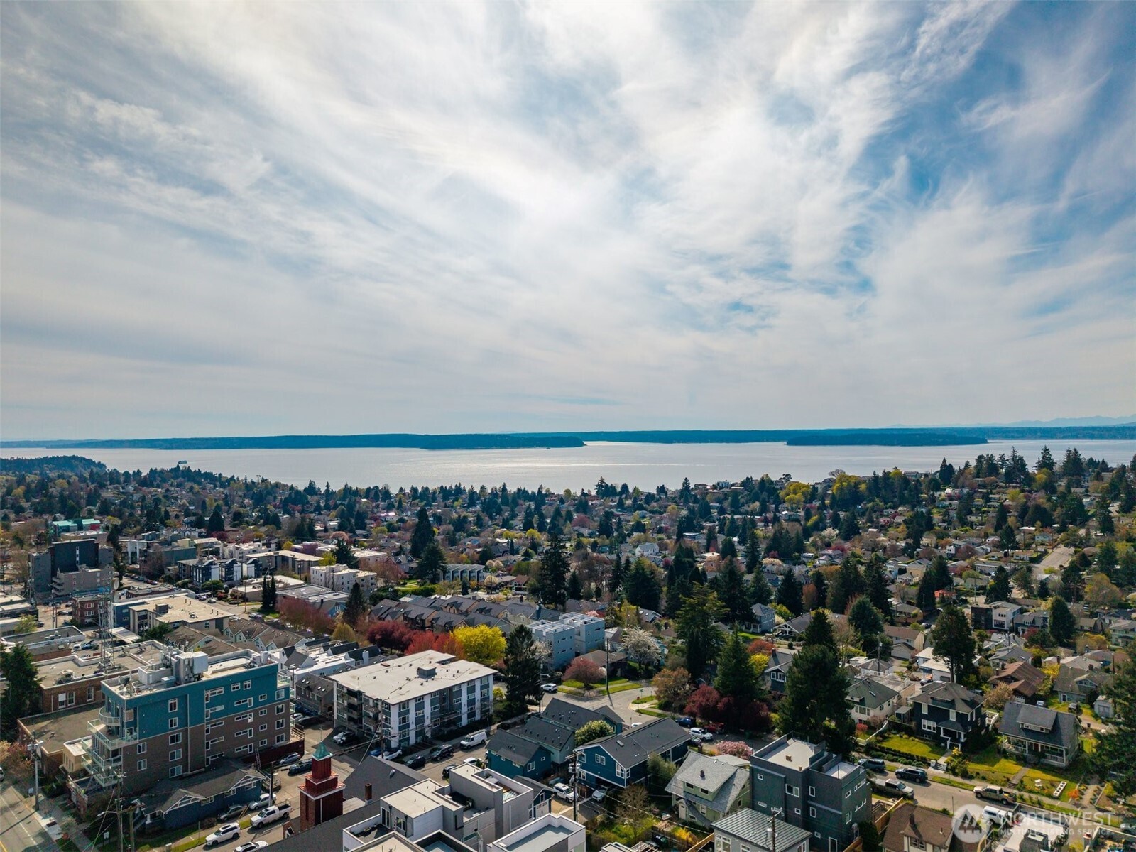 4116 California Avenue SW #401, Seattle, WA 98116