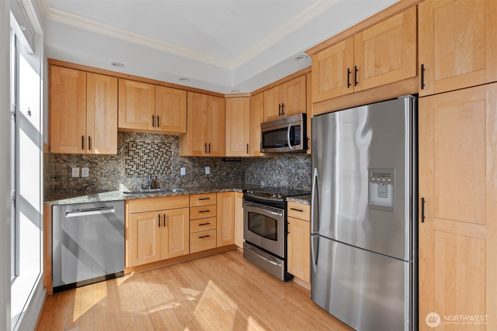 4116 California Avenue SW #401, Seattle, WA 98116