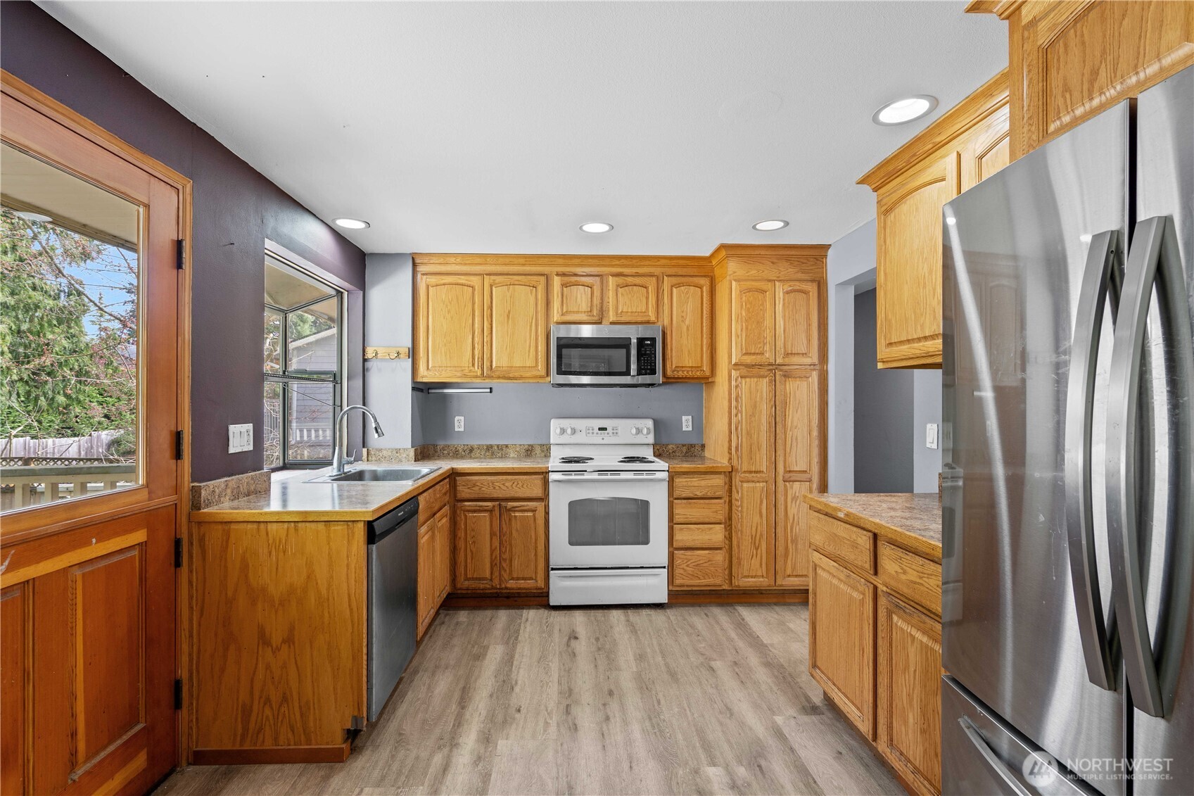 3518 S 268th Street , Kent, WA 98032