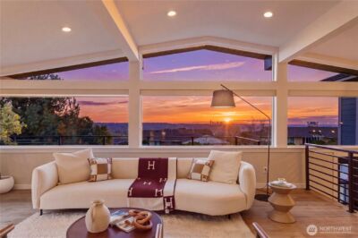 4502 134th Place SE, Bellevue, WA 98006 - Photo 1