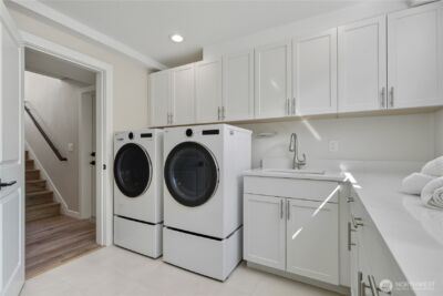 4502 134th Place SE, Bellevue, WA 98006 - Photo 30