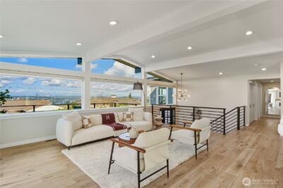 4502 134th Place SE, Bellevue, WA 98006 - Photo 4