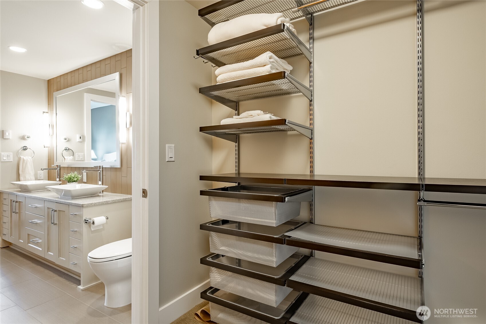 9535 Semiahmoo Parkway #B202, Blaine, WA 98230