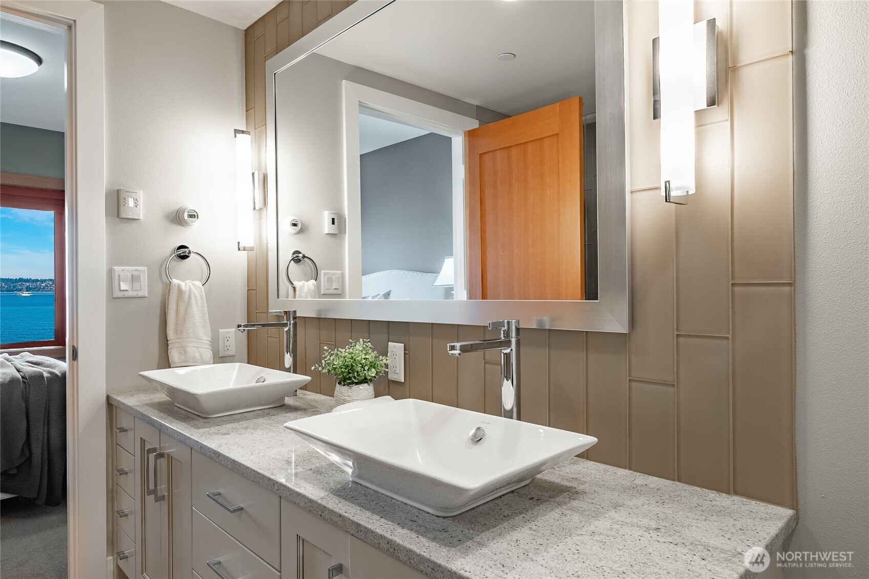 9535 Semiahmoo Parkway #B202, Blaine, WA 98230