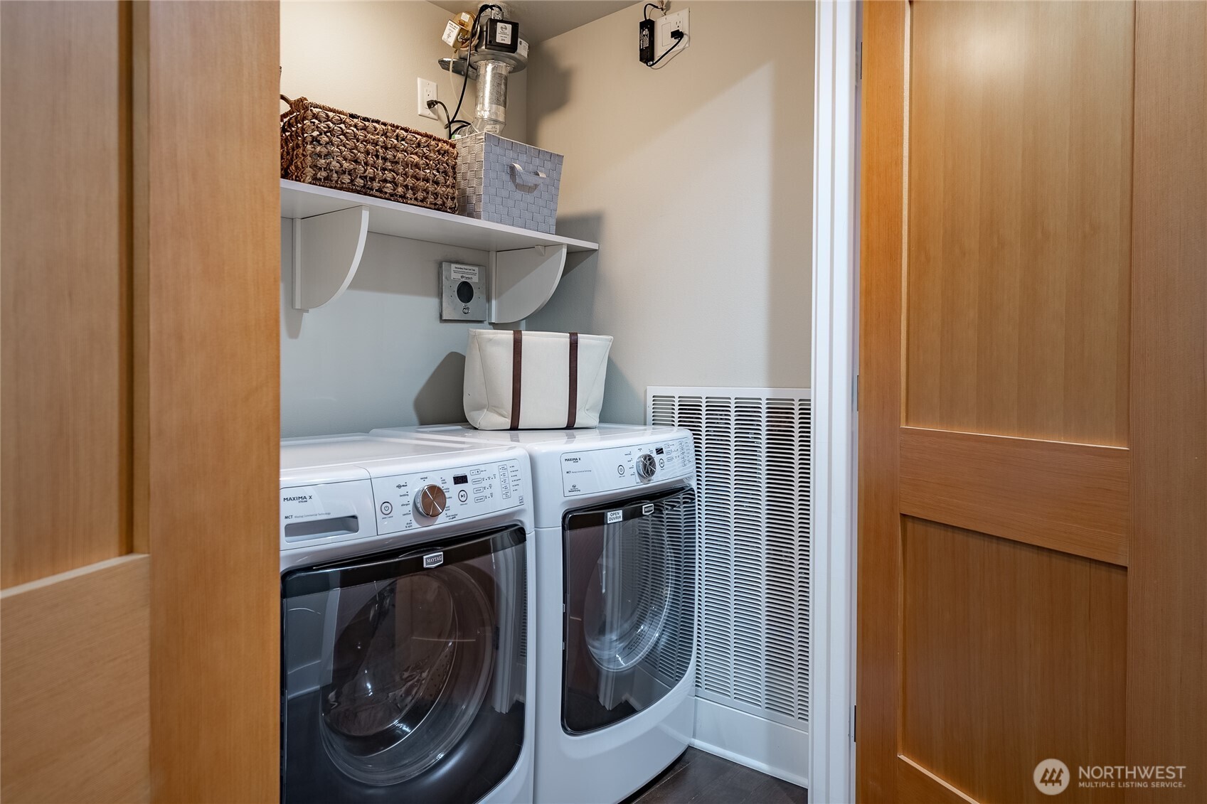 9535 Semiahmoo Parkway #B202, Blaine, WA 98230