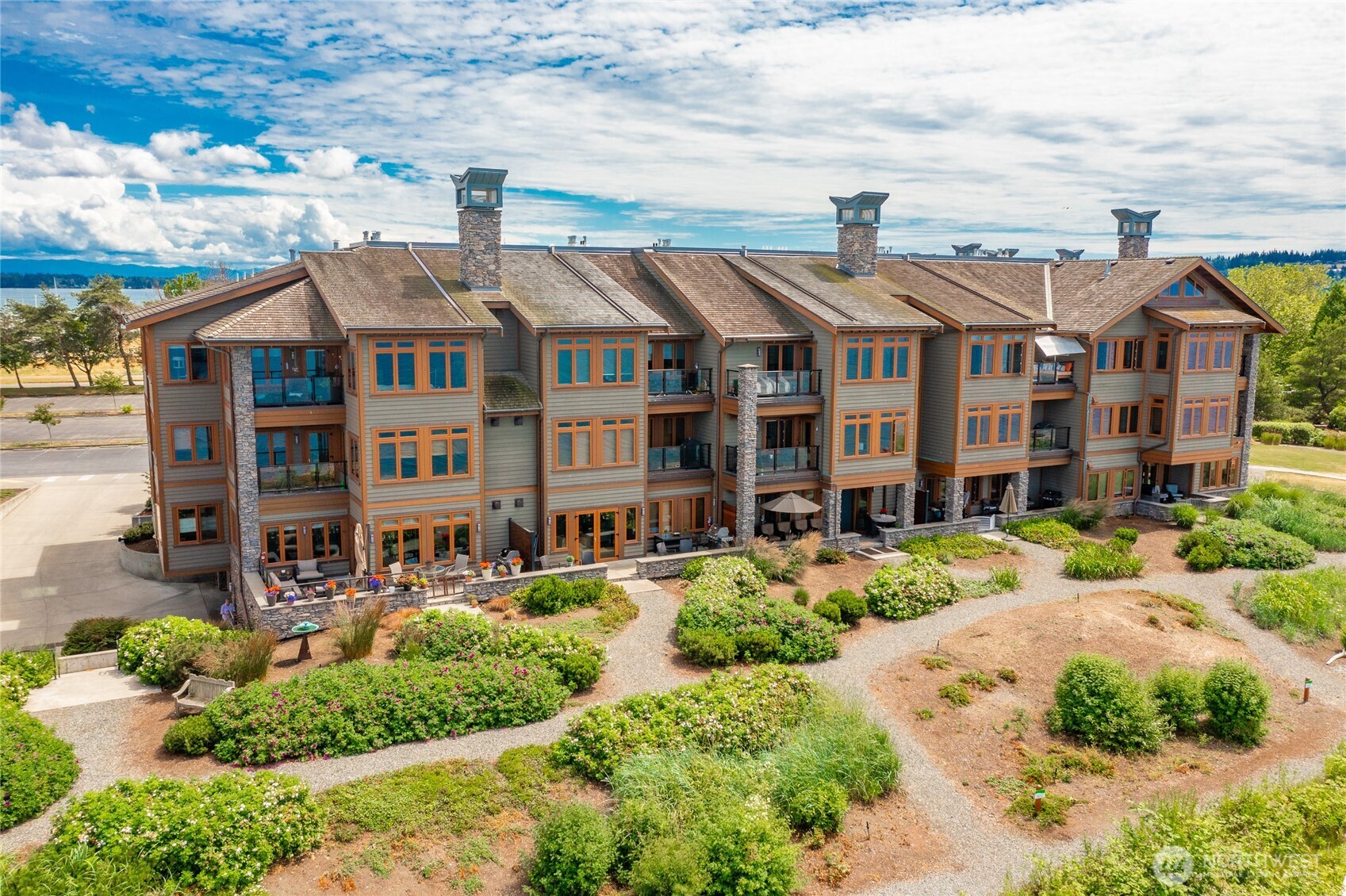 9535 Semiahmoo Parkway #B202, Blaine, WA 98230