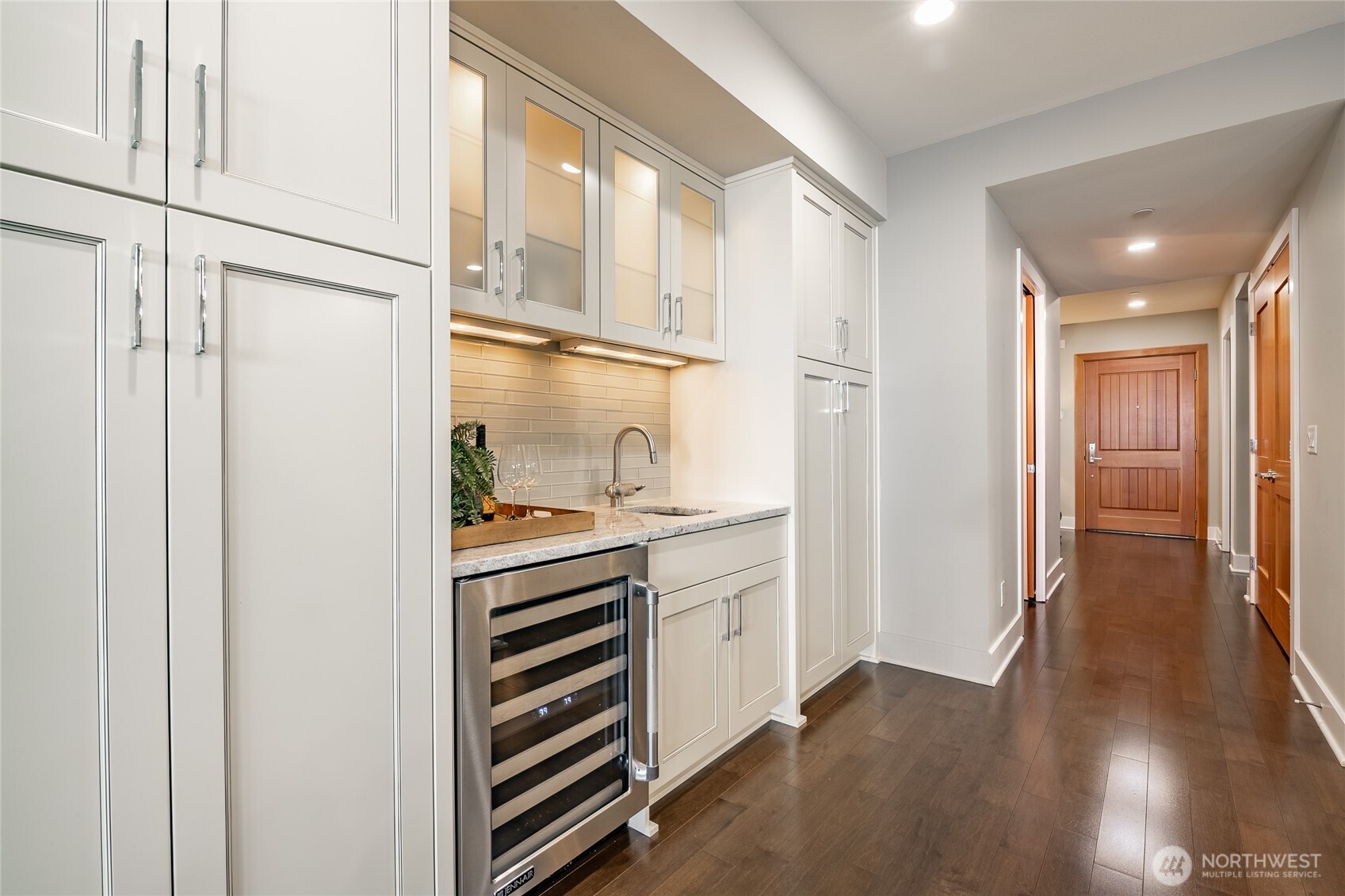 9535 Semiahmoo Parkway #B202, Blaine, WA 98230