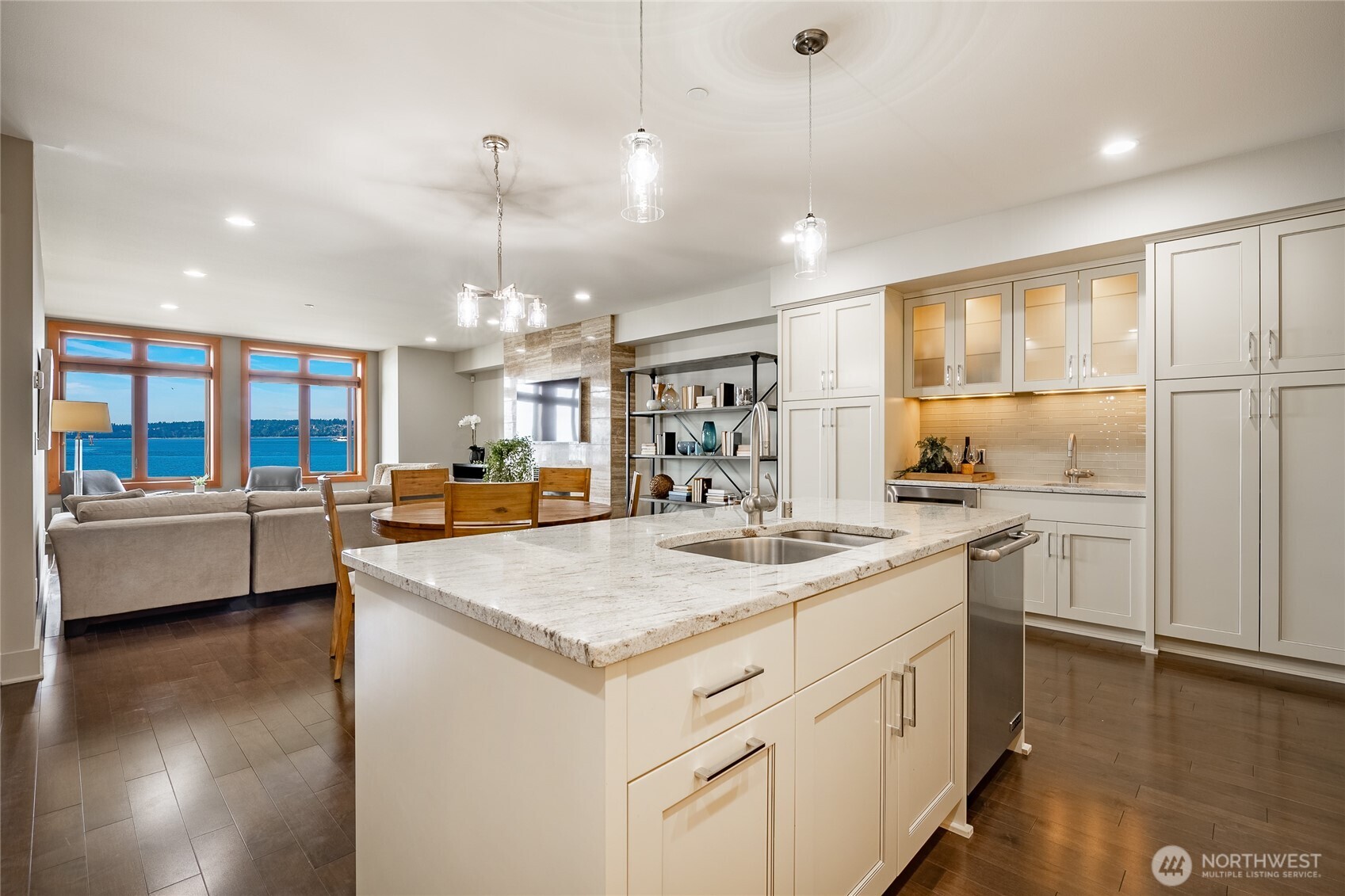 9535 Semiahmoo Parkway #B202, Blaine, WA 98230