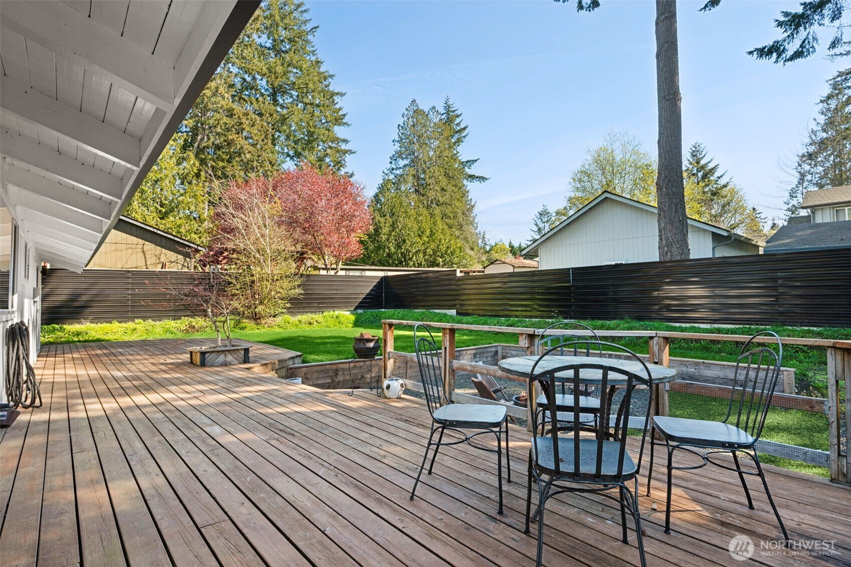 9832 Whitecap Drive NW, Olympia, WA 98502