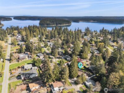 9832 Whitecap Drive NW, Olympia, WA 98502 - Photo 32