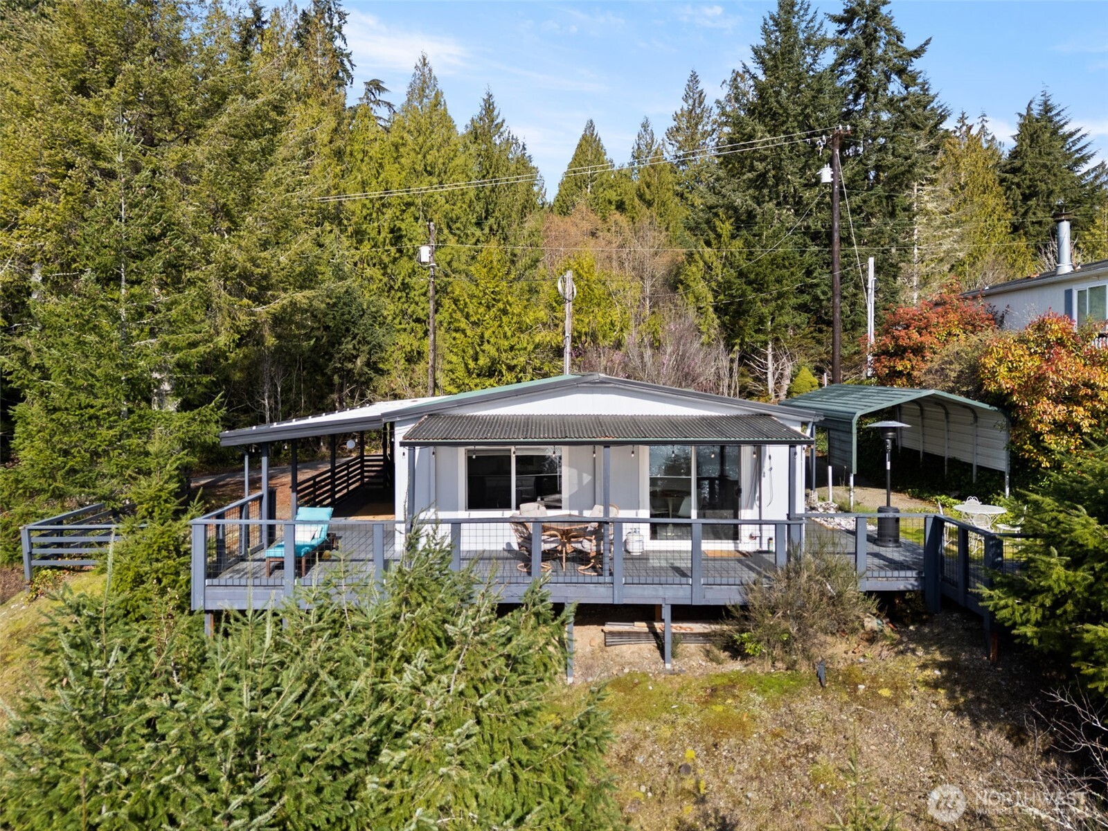 40 N Canal View Road , Hoodsport, WA 98548