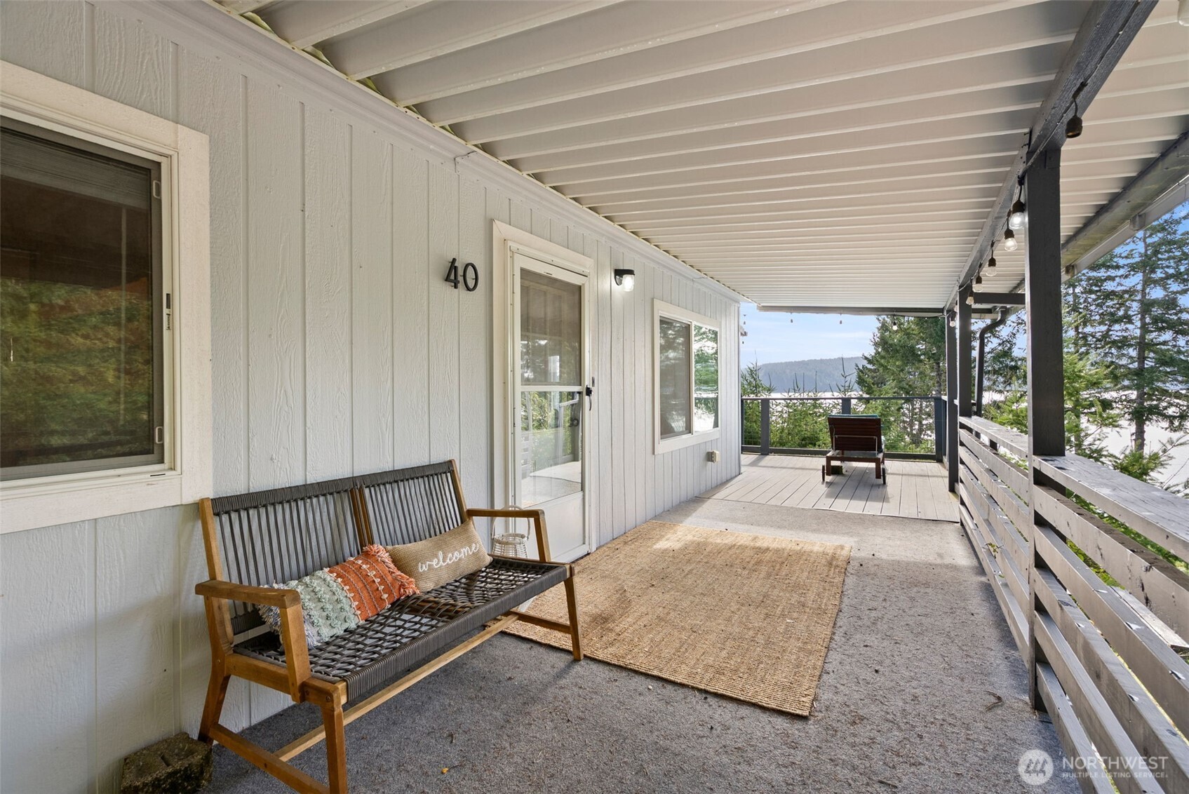 40 N Canal View Road , Hoodsport, WA 98548