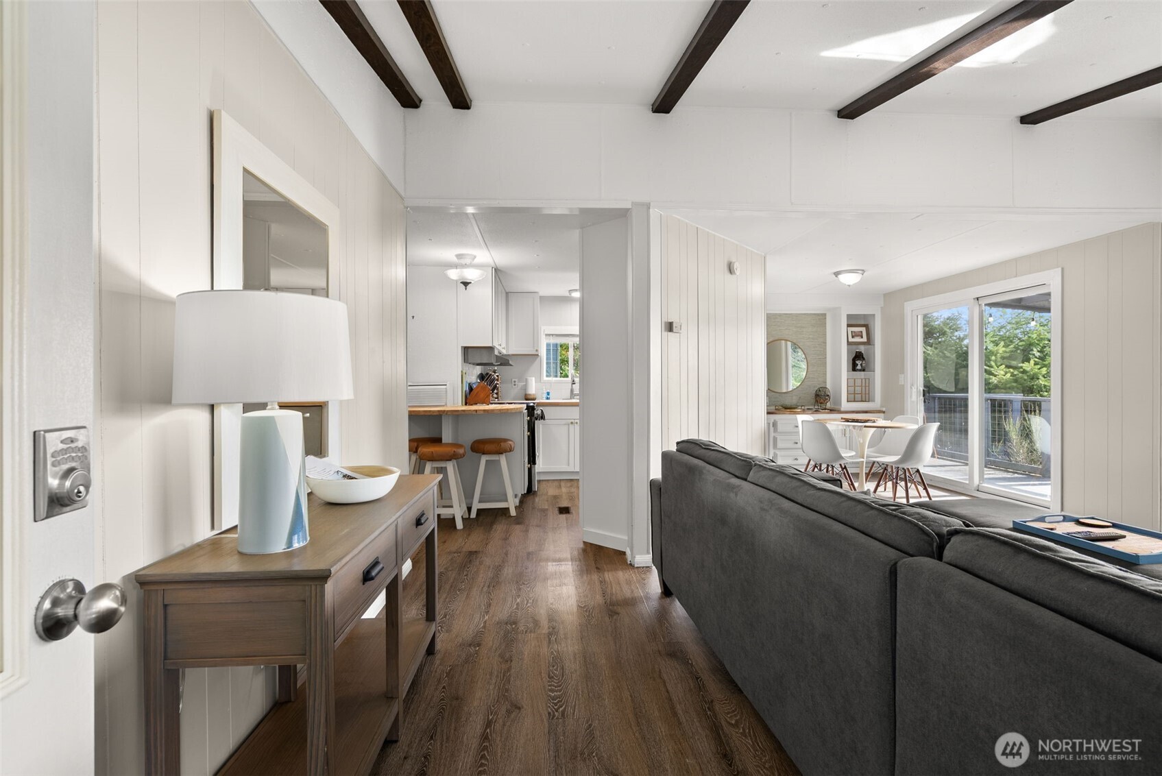 40 N Canal View Road , Hoodsport, WA 98548