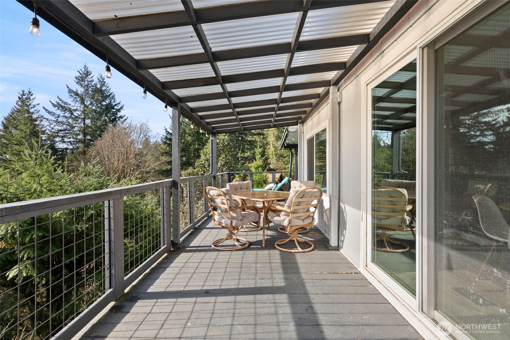 40 N Canal View Road , Hoodsport, WA 98548