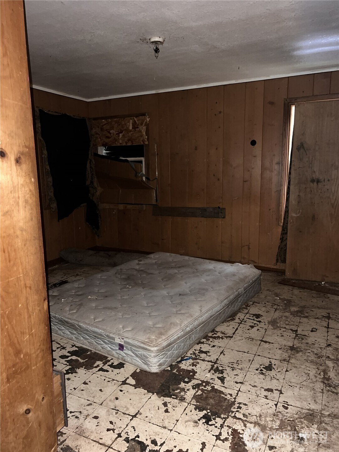 8599 Valley View Road , Custer, WA 98240