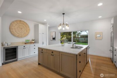 10317 Sand Point Way NE, Seattle, WA 98125 - Photo 11