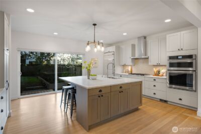 10317 Sand Point Way NE, Seattle, WA 98125 - Photo 12