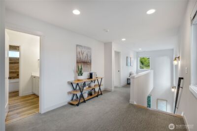 10317 Sand Point Way NE, Seattle, WA 98125 - Photo 17