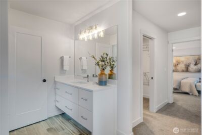 10317 Sand Point Way NE, Seattle, WA 98125 - Photo 24