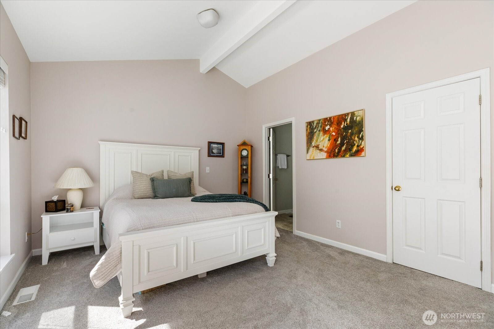 2418 James Place #402, Langley, WA 98260