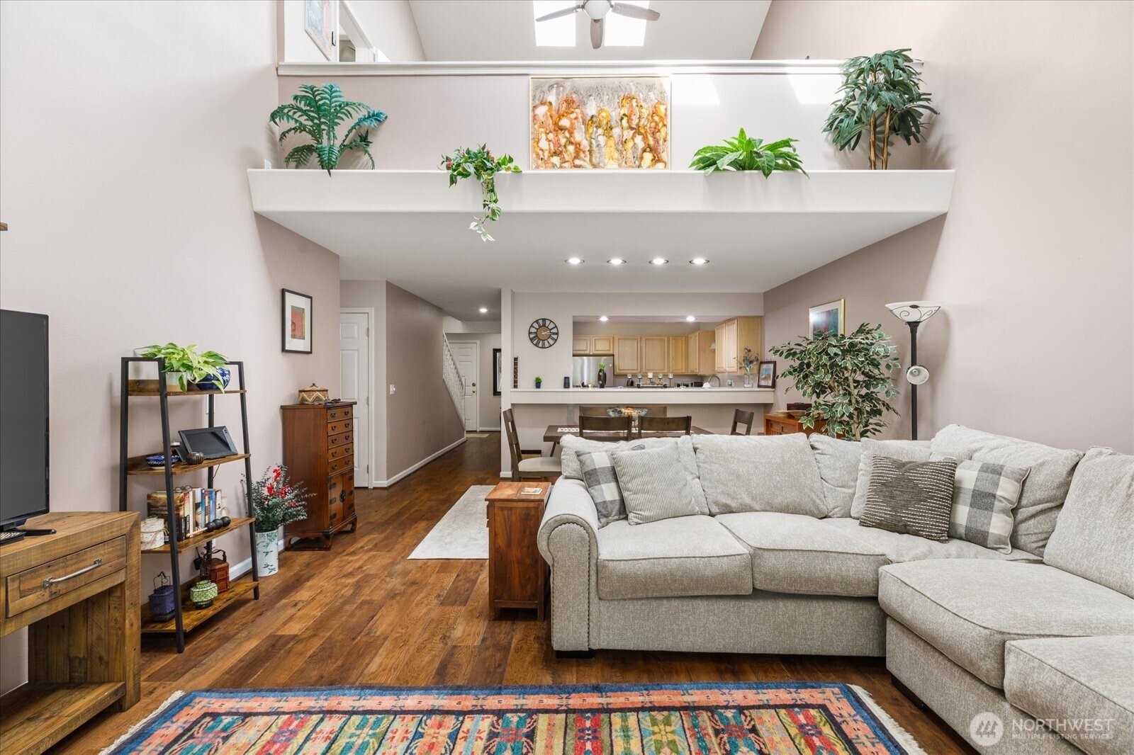 2418 James Place #402, Langley, WA 98260