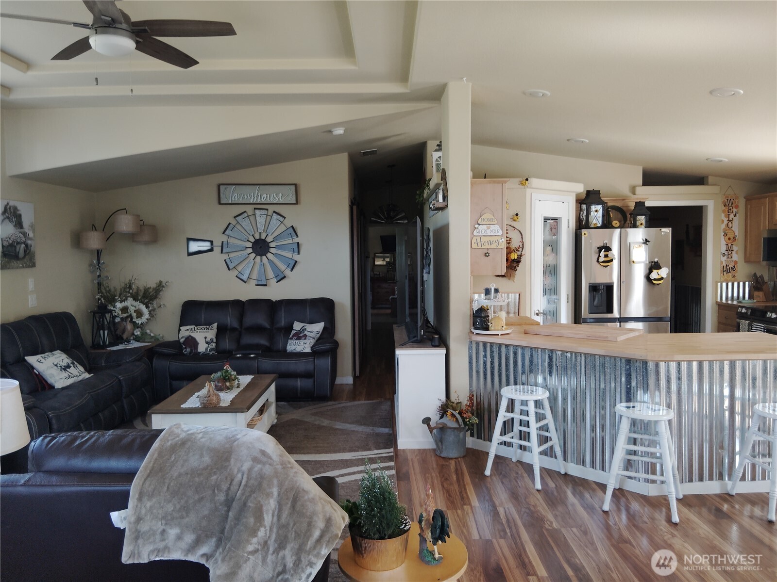 526 Sand Dune Avenue SW, Ocean Shores, WA 98569