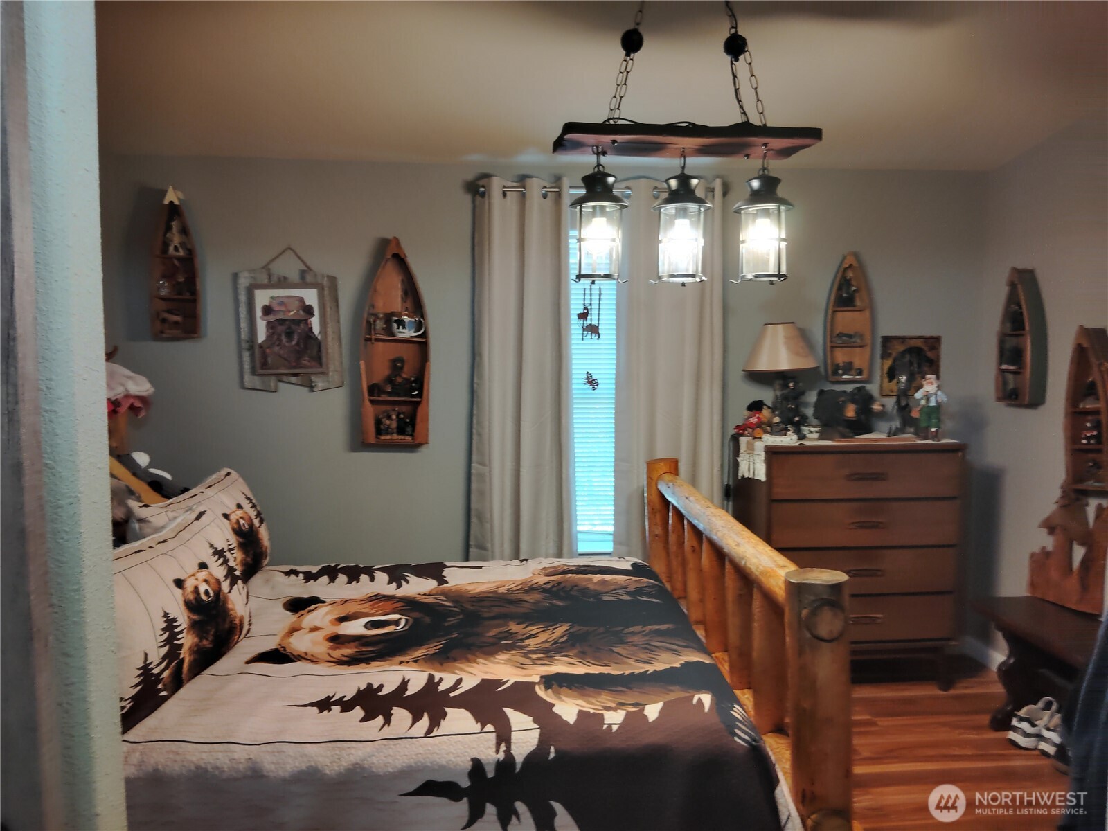 526 Sand Dune Avenue SW, Ocean Shores, WA 98569