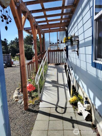 526 Sand Dune Avenue SW, Ocean Shores, WA 98569 - Photo 9