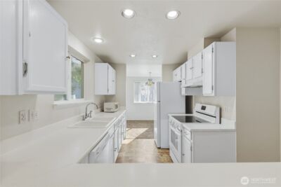 1319 NW Slate Lane #107, Silverdale, WA 98383 - Photo 7