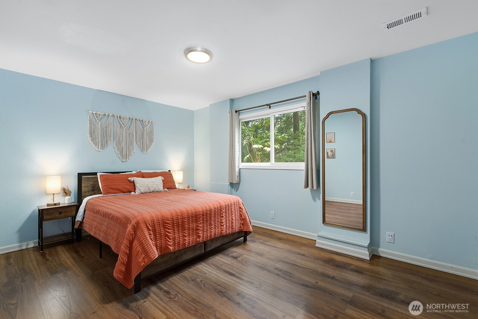 3820 E Ames Lake Drive NE, Redmond, WA 98053