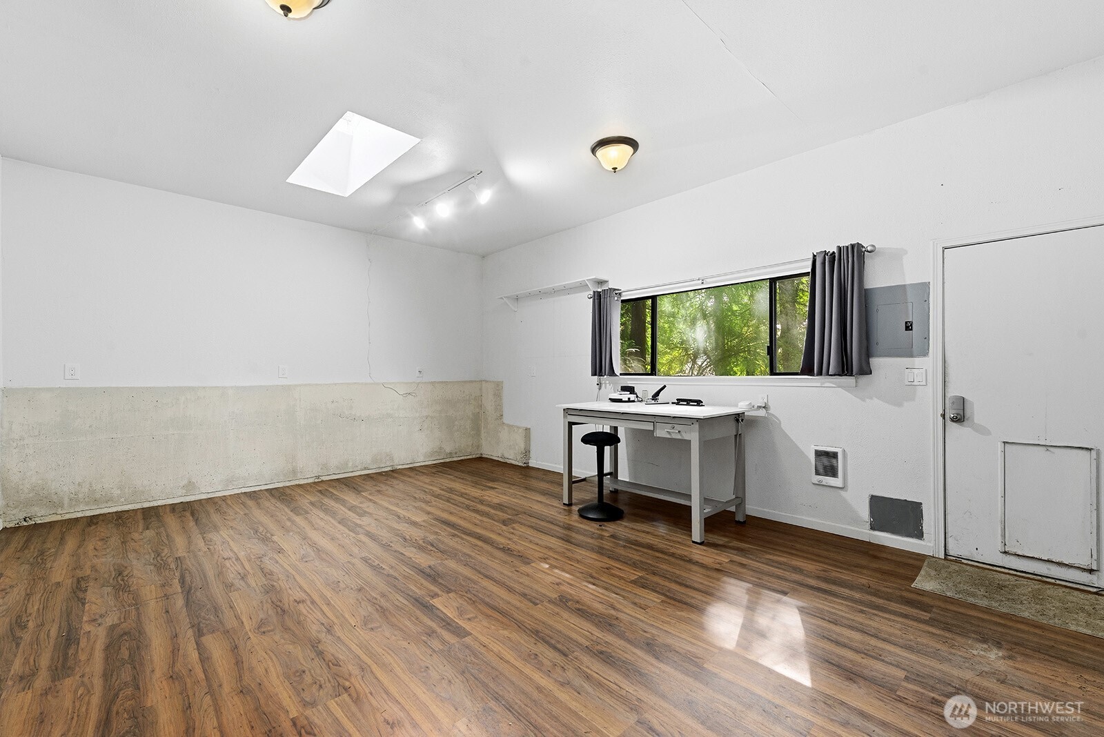 3820 E Ames Lake Drive NE, Redmond, WA 98053